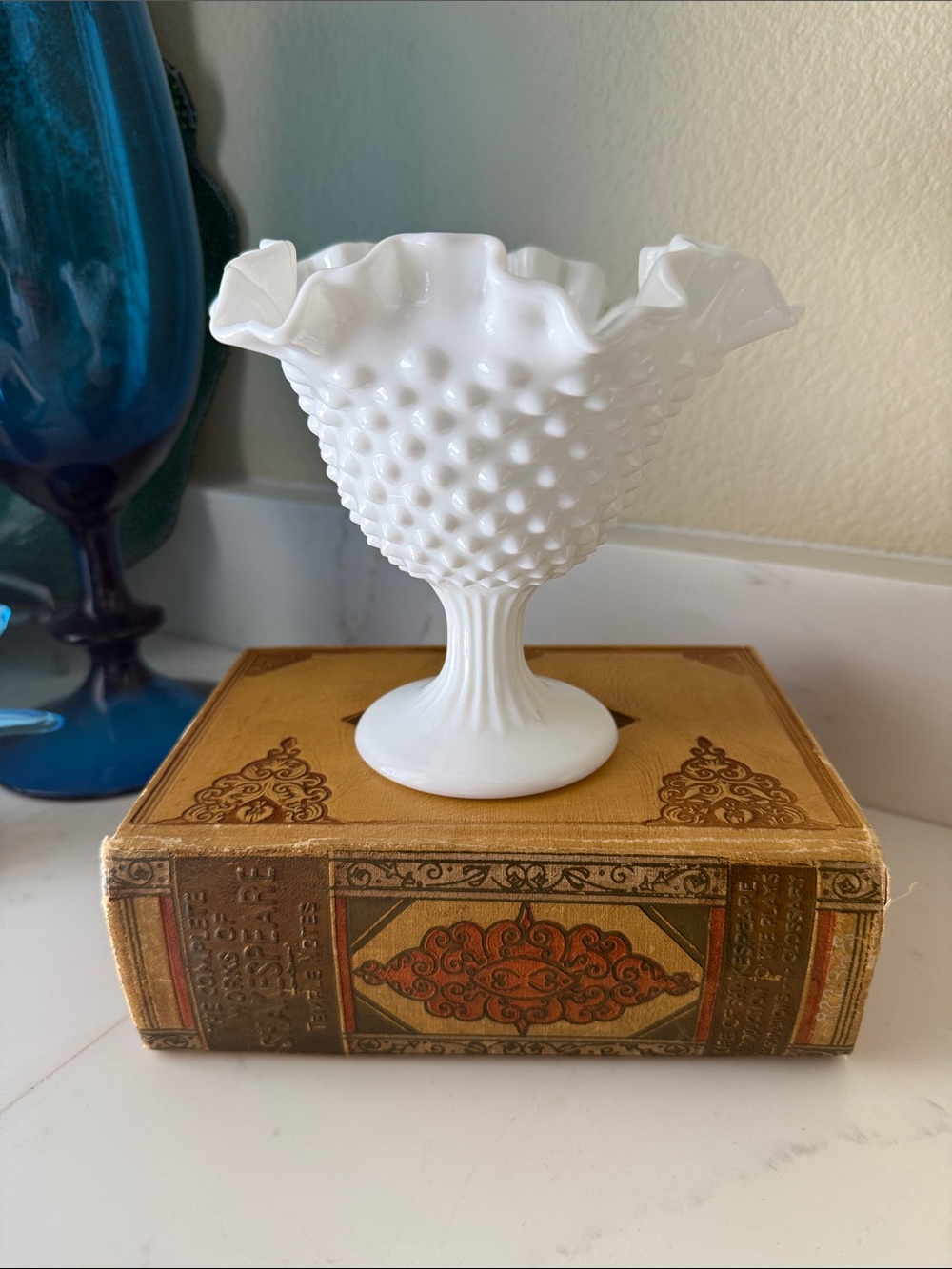 Vintage White Hobnail Ruffled Pedestal Vase